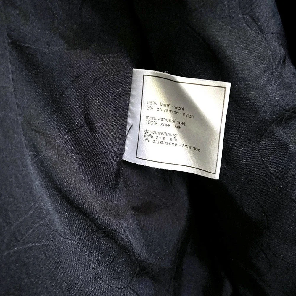 CHANEL Vintage Boucle Black Wool Dinner Jacket Cropped Blazer Archival 2003